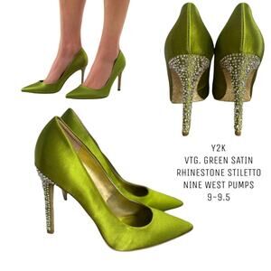 Y2K VTG. STUNNING RHINESTONE GLITTERING GREEN SATIN NINE WEST STILETTO HEELS